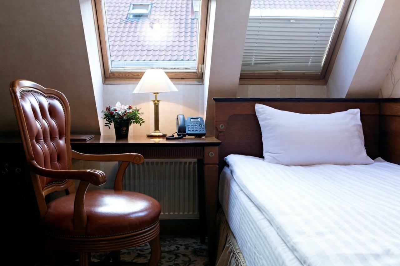 Dvaras - Manor House VNO Eksteriør billede